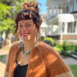 Meet your Posher, Paige